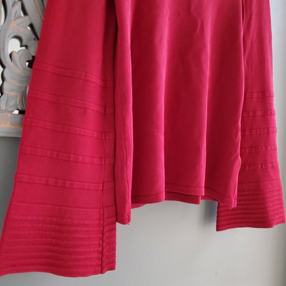 NWOT| BELL SLEEVE SWEATER - Picture 4 of 14